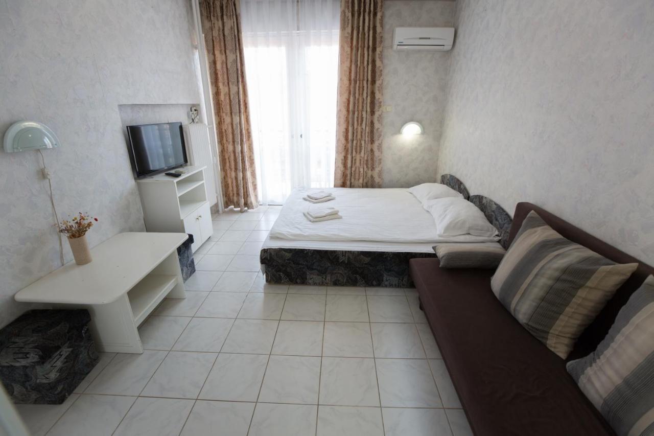 Panzio Lemberg Apartment Hajduszoboszlo Luaran gambar