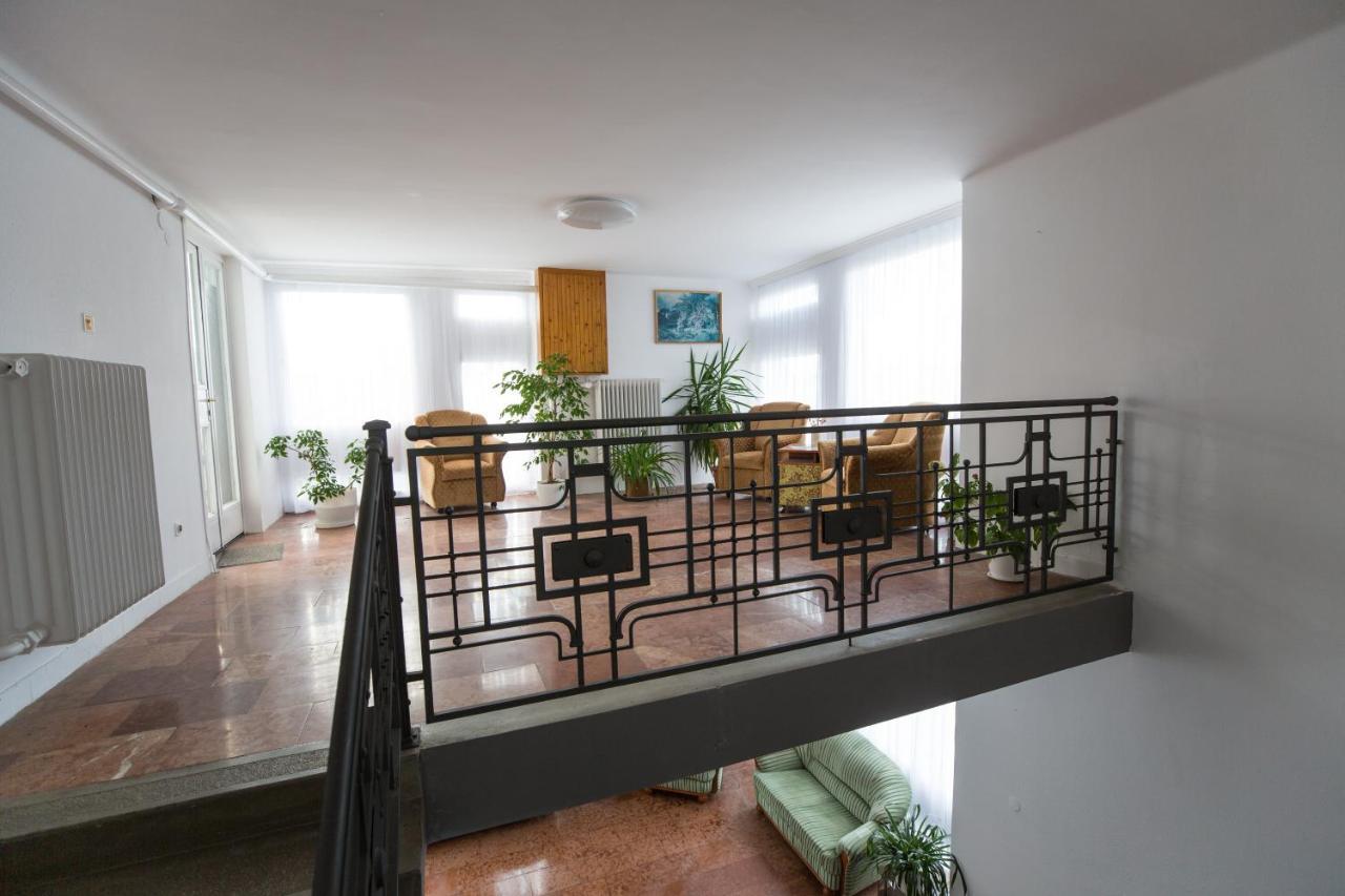 Panzio Lemberg Apartment Hajduszoboszlo Luaran gambar